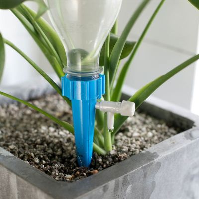 【CW】 6Pcs/Set Drip Irrigation Watering System Spike Garden Kits Waterers