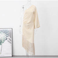 Elegant Tassels ชุดปาร์ตี้ผู้หญิงหนึ่งไหล่ Slim Pleat Midi สีขาวหญิงชุด2023ซาตินสะโพกแพคเกจ Club Street Lady Robe