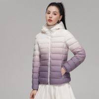 Women Luxury Designer Gradient Down Coats 2022ฤดูใบไม้ร่วงฤดูหนาวใหม่แฟชั่น Hooded Slim Fit Ultra น้ำหนักเบาอุ่น Jackets