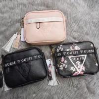 GUESS New European and American Fashion One Shoulder Messenger Retro Tassel Triangle Versatile Simple Womens Small Square Bag