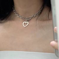 Westwood Vivian and Elegant Saturn Brooch Necklace Femininity Full Diamond Advanced Necklace Personality Clavicle Chain Ladies Light Luxury Bracelet Female