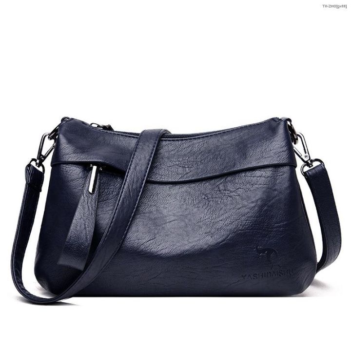 handbag-branded-ใหม่กระเป๋าสตรีกระเป๋าถือกระเป๋าใบเล็ก-2022-แฟชั่นหนังนิ่มแบบสบายๆกระเป๋าmessenger-all-matchกระเป๋าสะพายเดี่ยววัยกลางคนกระเป๋าแม่