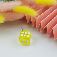 10pcslot Transparent Dice Resin Charms DIY Craft Fit Bracelet Earring Jewelry Finding Craft Colorful Resin Cabochon Charms 15mm