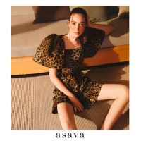 [asava ss22] Leopard high-waist shorts กางเกงผู้หญิง ขาสั้น แต่งคาดเข็มขัด ผ้าลายเสื้อดาว