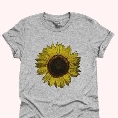 การออกแบบเดิมเสื้อยืดลายดอกทานตะวัน Sunflower ไซส์ S - 2XL มีหลายสีให้เลือก เสื้อยืดคอกลม แขนสั้นS-5XL