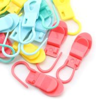 ⊕ 20pcs Colorful Safety Pins Knitting Crochet Locking Stitch Needle Clip Markers Holder DIY Sewing Tools Crafts Accessories