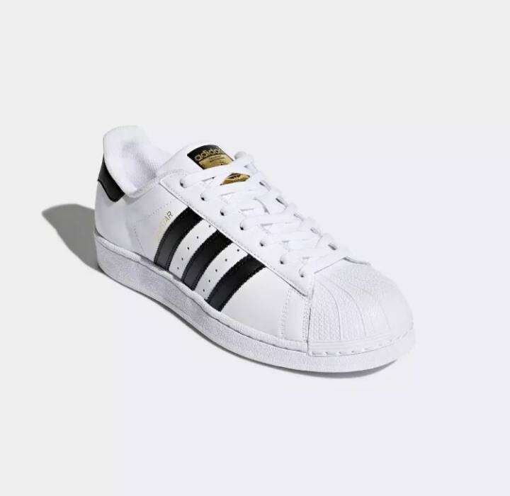 รองเท้าผ้าใบ-adidas-superstar