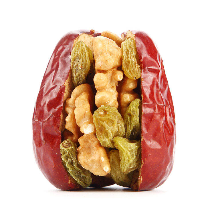 Chinon jujube with walnut kernel raisin hawthorn cake Xinjiang specialty Hotan jujube with