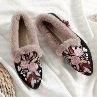 Velvet Coating Cotton Fabric Women Pointed Toe Flat Mules Comfortable Slippers for Ladies Chinese Embroidered Shoes