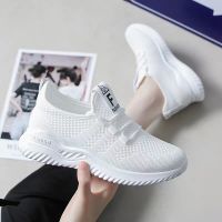 [COD] Womens white shoes fly mesh sneakers female students 2023 spring and summer womens Korean version trendy running breathable