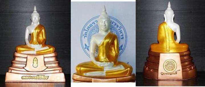 หลวงพ่อโสธร-เนื้อเรซิน-สามกษัตริย์-ขนาดบูชา-หน้าตัก-5-นิ้ว-ความสูง-9-5-นิ้ว