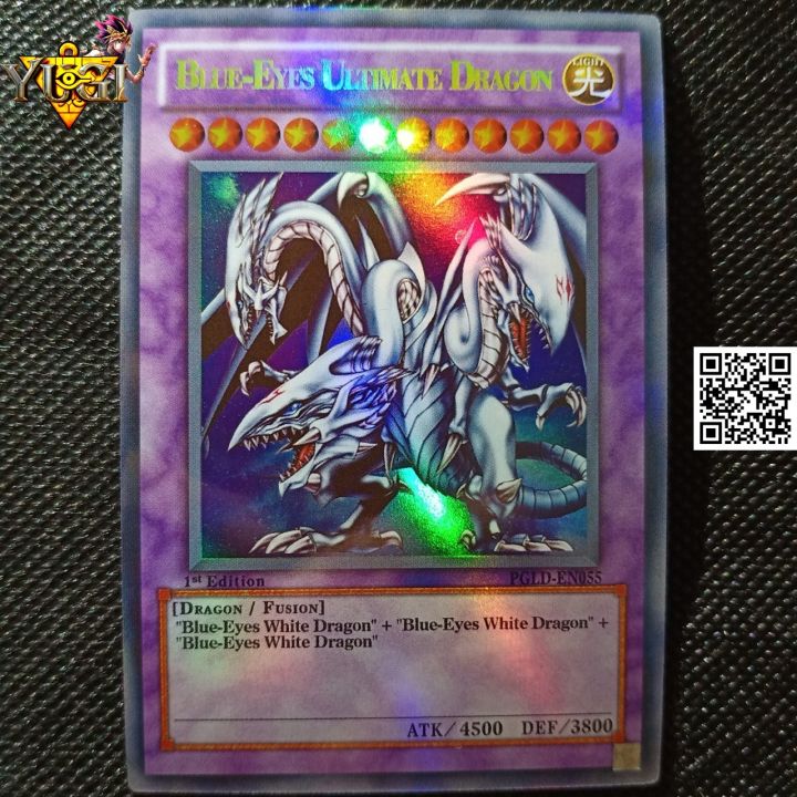 Blue Eyes Ultimate Dragon thật là ánh sáng rực rỡ trên thánh địa Yugioh. Hình ảnh màu sắc phong phú và chi tiết chân thực sẽ khiến bạn ngỡ ngàng với sức mạnh của con quái vật này.