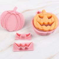 แม่พิมพ์คุกกี้พลาสติก Fondant เครื่องตัดคุกกี้ฮาโลวีน Pressable Biscuit Stamp Mold