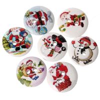 50PCS 15MM Christmas Series Wooden Buttons 2Hole Round Wood Buttons Home Clothing Sewing Scrapbooking Sewing Making Decor 15mm Haberdashery