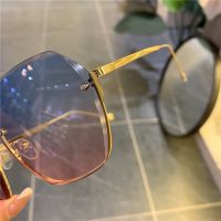 2021 New Fashion Cutting Lens Half Frame Sunglasses Vintage Women Luxury Design Hight Quality Shades Sun Glasses Latest Popular