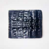 Black Genuine Stomach Crocodile Skin Wallet กระเป๋าสตางค์ หนังจระเข้แท้ ขนาดกะทัดรัด 3.5 x 4.3 นิ้ว สีดำ กระเป๋าสตางค์ใบนี้ทำด้วยมือ กระเป๋าใส่บัตร