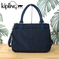 กระเป๋าถือหรือสะพาย รุ่นใหม่จาก kipling เหมาะสำหรับวันทำงาน KIPLING Caralisa bag วัสดุ Polyester 100% (งานแบรนด์แท้ outlet)