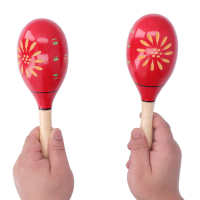 2ชิ้นไม้ทรายบอลเสียงของเล่น Maracas สีแดงแกะสลักค้อนทรายไม้เคาะเครื่องดนตรีเด็กในช่วงต้นของการศึกษาของเล่น