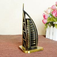 Retro Metal Dubai Burj Al-Arab Hotel Glorious Arab Tower Figurine Model Home Office Desktop Decoration Gift Tourism Souvenir