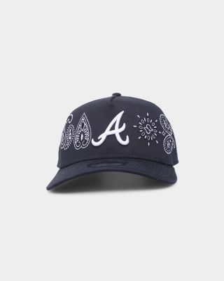 หมวก New Era New Atlanta Braves Team Paisley 9FORTY A-Frame Snapback