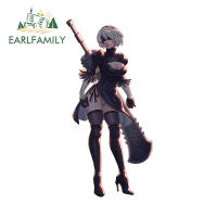 EARLFAMILY สติกเกอร์ติดรถยนต์ขนาด13ซม. X 6.4ซม.,สติกเกอร์ติดรถสำหรับ NieR Automata สติกเกอร์ติดรถสติกเกอร์ไวนิลกันชนรถคาราวานตกแต่งอุปกรณ์เสริมรถยนต์ที่สร้างสรรค์