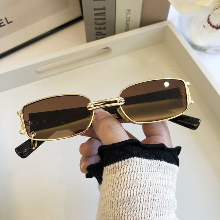 Buy Small Sunglasses Online for Men & Women | Fastrack Eyewear-mncb.edu.vn