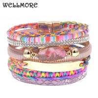 WELLMORE สายข้อมือหนังสำหรับผู้หญิงสร้อยข้อมือโบฮีเมียนกำไลข้อมือสวยๆกว้างหลายชั้นและเครื่องประดับแฟชั่นผู้หญิง