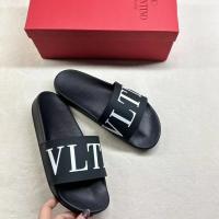 Couple Summer New Valentinoˉ Fashion Slippers 35-46 Men and Women Same Style Outdoor Slippers