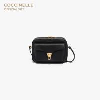 COCCINELLE BEAT SOFT Handbag  150201 กระเป๋าสะพายผู้หญิง