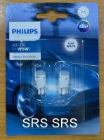 Philips T10 LED Pro3000 (6000K) หลอดไฟสัญญาณสำหรับรถยนต์ (ไฟหรี่, ไฟส่องป้ายทะเบียน, ไฟในห้องโดยสาร)