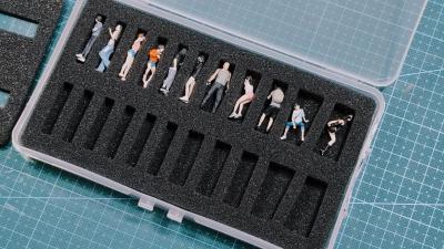 Special Offers 2Pcs 1/64 Light Create Figure Doll Storage Box Display Box Container With Sponge Accessories For 1:64 Alloy Car Model