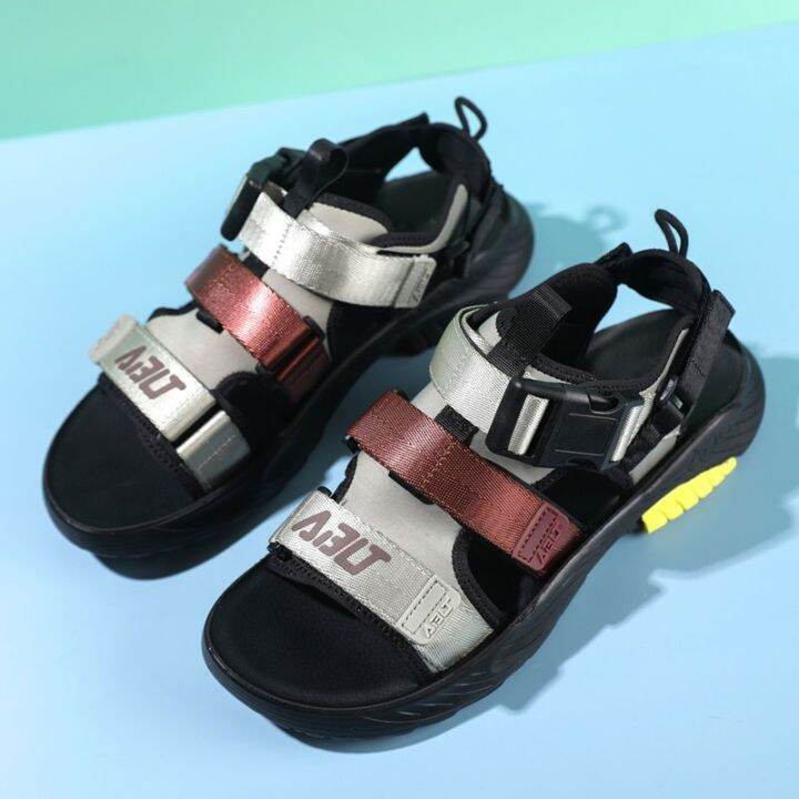 new-high-end-sandals-mens-summer-beach-shoes-new-thick-soled-wear-resistant-non-slip-outer-two-wear-casual-and-slippers