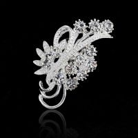 【YF】 Fashion Accessories Delicated Rhinestone Plated Brooches Collar Pins Sweater Decoration