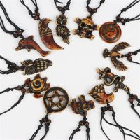 20Pcs/Lot Vintage Punk Style Wooden Necklace Owl Turtle Men Women Beaded Pendant Choker Sweater Dress Neck Jewelry Accessories