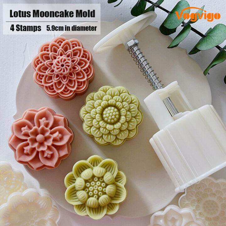 Giới trẻ trải nghiệm tự làm bánh Trung thu mẫu mã đẹp
