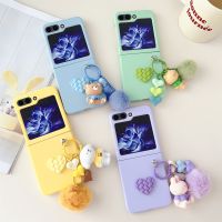 Korean Cute Cartoon Heart Hairball Rabbit Puppy Kitten Pendant Phone Case for Samsung Z Flip 5 Z Flip5 Zflip5 Solid Color Cover