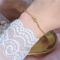 [COD] 2022 new titanium steel niche design knotted 18K gold bracelet womens knot high-end sense student ins