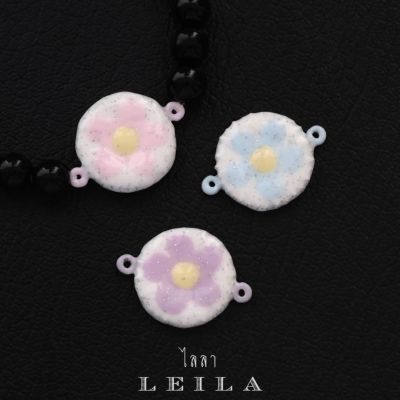 Leila Amulets ดอกสวรรค์ Baby Leila Collection 02 ห่วงข้าง (พร้อมกำไลหินฟรีตามรูป)