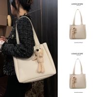 College students commuting to class large-capacity large bag female 2023 new trendy tote bag brown all-match retro Messenger 【BYUE】