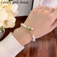 【♡Lovely girls house♡】สร้อยข้อมือไข่มุกทิวลิปหรูหราสำหรับผู้หญิงสร้อยข้อมือดอกไม้อารมณ์หวานของขวัญเครื่องประดับสำหรับงานแต่งงานแฟชั่น