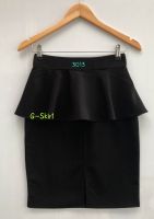 G-Skirt (3013) "กระโปรงทำงานผ้านาโนสีดำ ทรงตรงผ่าหน้า ซิปหลัง แต่งระบายรอบสะโพก" กระโปรงทำงาน กระโปรงผ่าหน้า กระโปรงระบายเอว กระโปรงสีดำ