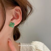 S925 Sterling Silver Needle Clover Resin Decor Elegant Stud EarringsTH