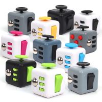 WOUND สำนักงาน Magic Cube บรรเทาความวิตกกังวล สร้างสรรค์ ออทิสติก ของเล่นต่อต้านความเครียด Fidget Cube ลูกเต๋าบีบอัด