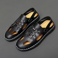 2023 New Summer Sandals Men Soft Leather Shoes Man Sandalias Outdoor Antiskid Beach Sandals Hollow Shoes Handmade Footwear