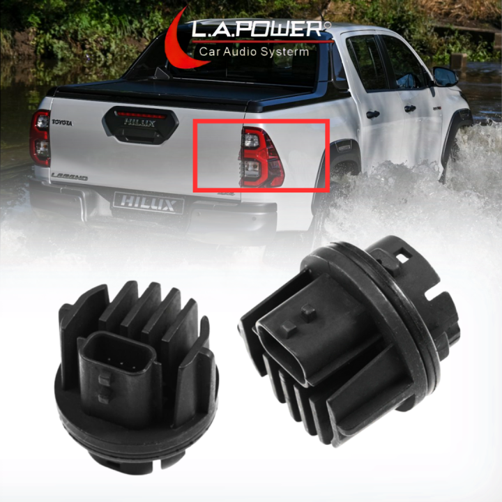 TOYOTA HILUX ROCCO ROGUE REVO REAR TAIL LAMP REVERSE LIGHT LAMPU 4 LED