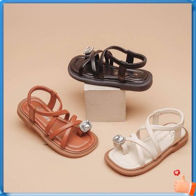 *รองเท้าเด็ก รองเท้าเด็กผู้หญิง Girls Korean Edition Set Toe รองเท้าแตะ Fashion Square Diamond Soft-soled Princess Shoes 2023 Summer New Girls Rome Beach Shoes