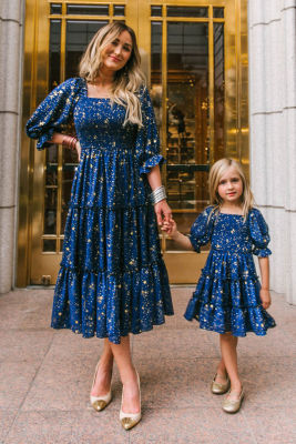 Fashion Mother Kids Clothes 2022 Spring Summer Lantern Sleeve Print Pleated Square Collar Dress Mom Daughter Parent-child Outfit