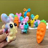 【CW】 New Easter Squeeze Carrot Silicone Press Decompression Anti-stress Eye-Catching Pop Out Vent Fidget