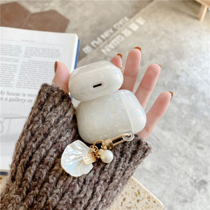 ฝันสีขาวเปลือกมันวาวมุกสร้อยข้อมือพวงกุญแจหูฟังเคสนุ่มสำหรับ-apple-airpods-1-2-pro-3กล่องชุดหูฟังไร้สายปก