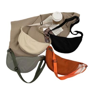 Trendy Nylon Handbag Womens Messenger Bag Small Shoulder Bag Trendy Dumpling Bag Nylon Messenger Bag